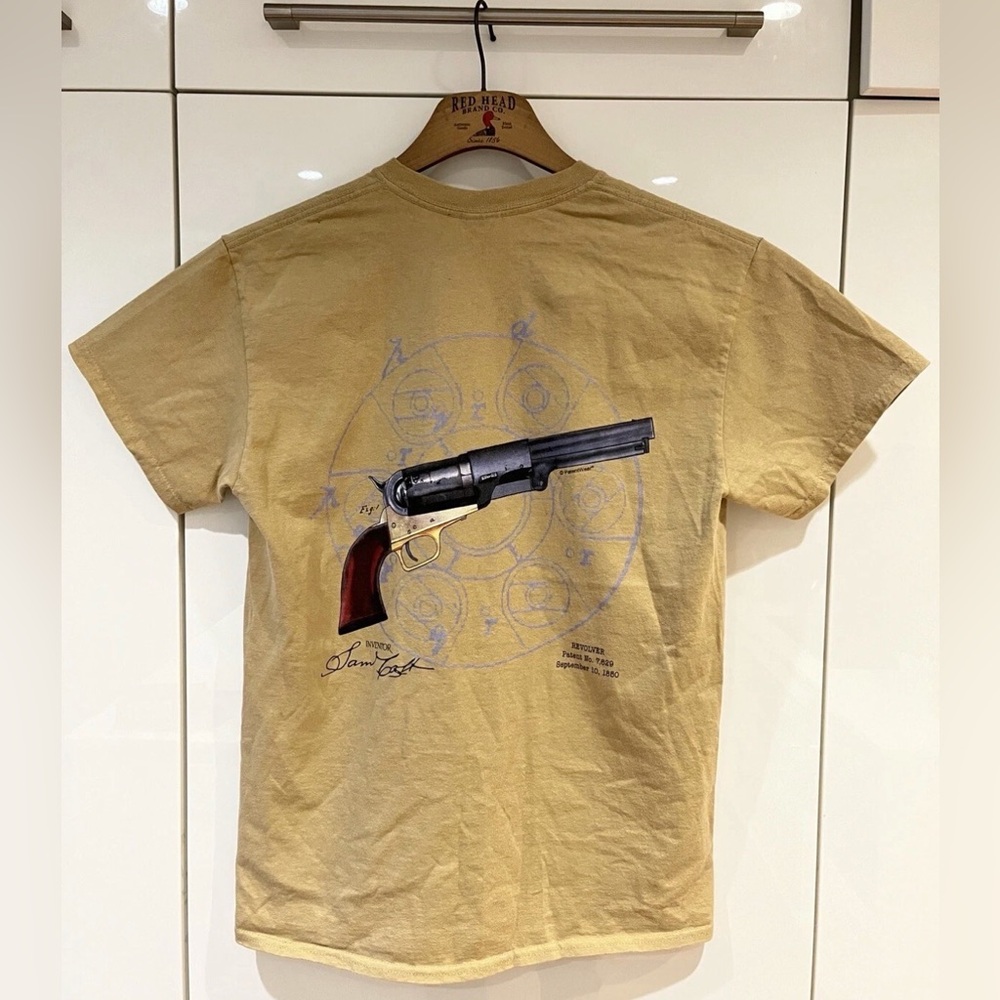 Vintage “Colt Revolver” Cody Firearms Museum Men’s Shirt Size M